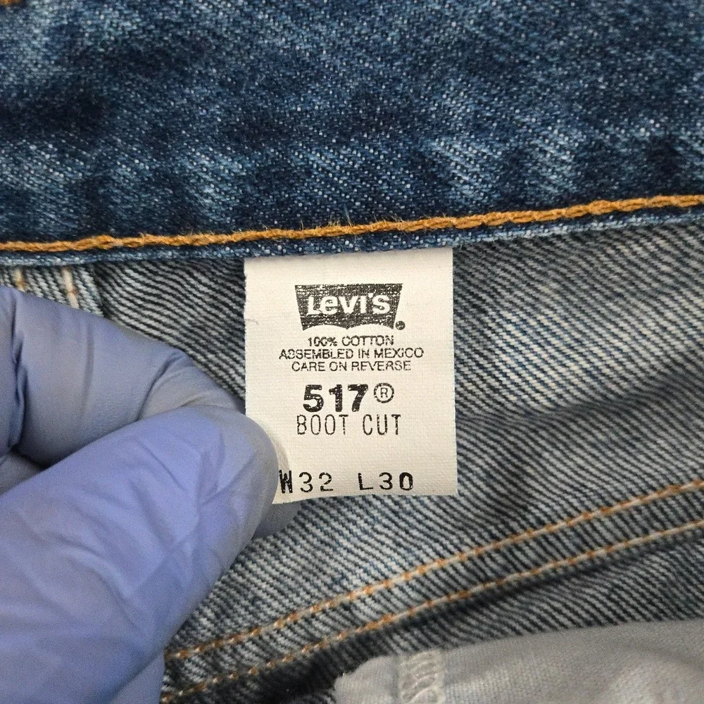 Vintage Levis 517 Jeans Mens 32x30 Dark Blue Slim Fit Bootcut Cowboy 90s Y2K